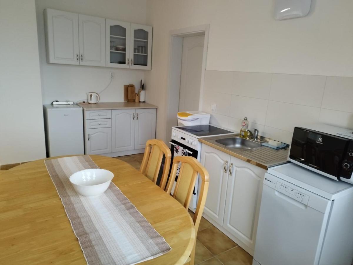 Appartement In Nitra Under The Zobor-Hill Zewnętrze zdjęcie